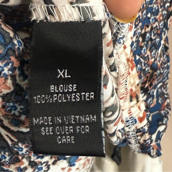 AB STUDIO Blue and White Women's Top - Picture 6 of 11